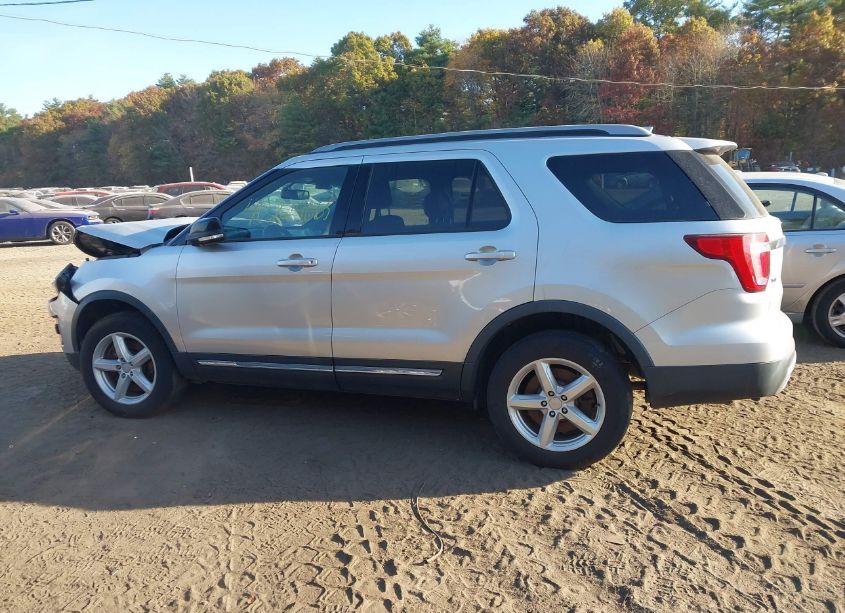 Photo 14 of 2016 Ford Explorer XLT (VIN 1FM5K8DH8GGD08562)