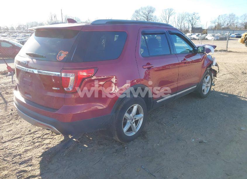 Photo 4 of 2017 Ford Explorer XLT (VIN 1FM5K8DH8HGA19814)