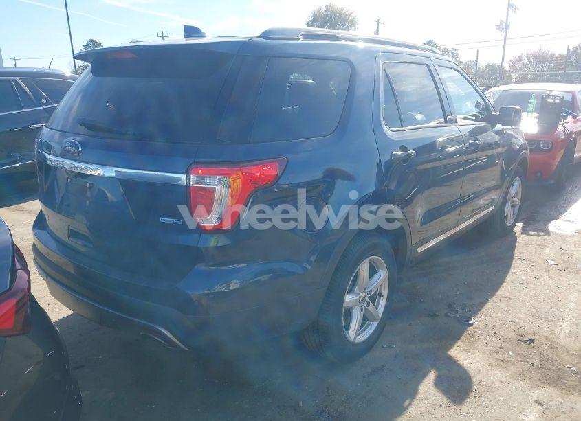 Photo 4 of 2017 Ford Explorer XLT (VIN 1FM5K8DH8HGD19434)