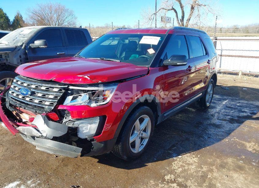 Photo 2 of 2016 Ford Explorer XLT (VIN 1FM5K8DHXGGB62391)