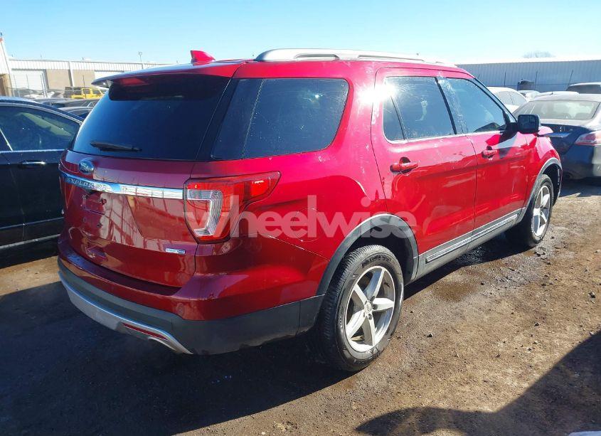 Photo 4 of 2016 Ford Explorer XLT (VIN 1FM5K8DHXGGB62391)