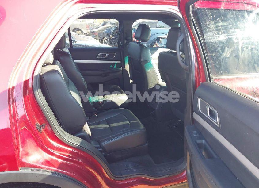 Photo 8 of 2016 Ford Explorer XLT (VIN 1FM5K8DHXGGB62391)