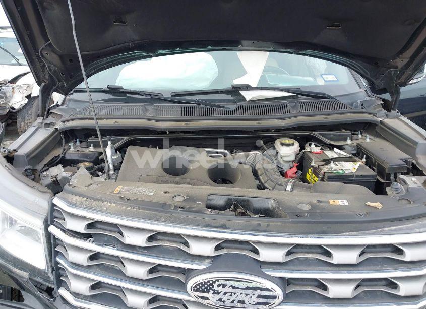 Photo 10 of 2016 Ford Explorer XLT (VIN 1FM5K8DHXGGC79596)