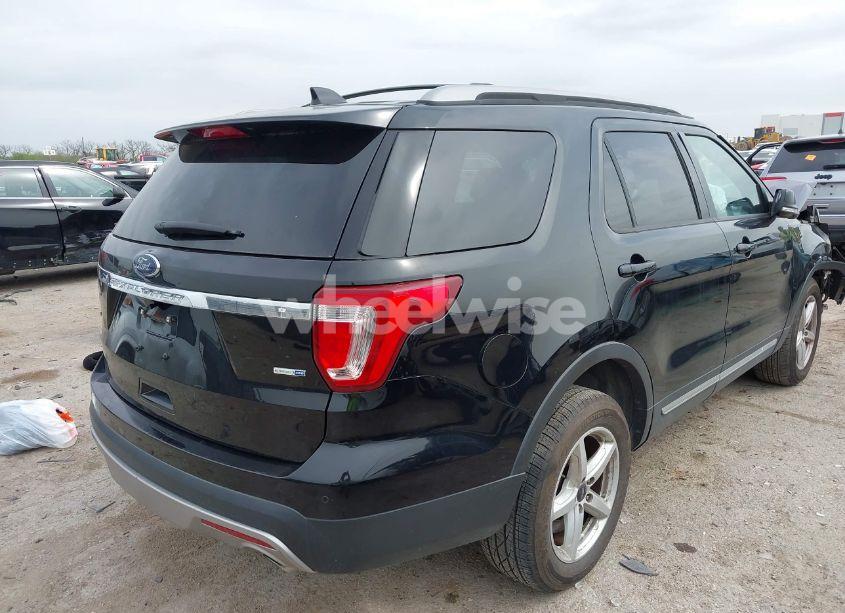 Photo 4 of 2016 Ford Explorer XLT (VIN 1FM5K8DHXGGC79596)