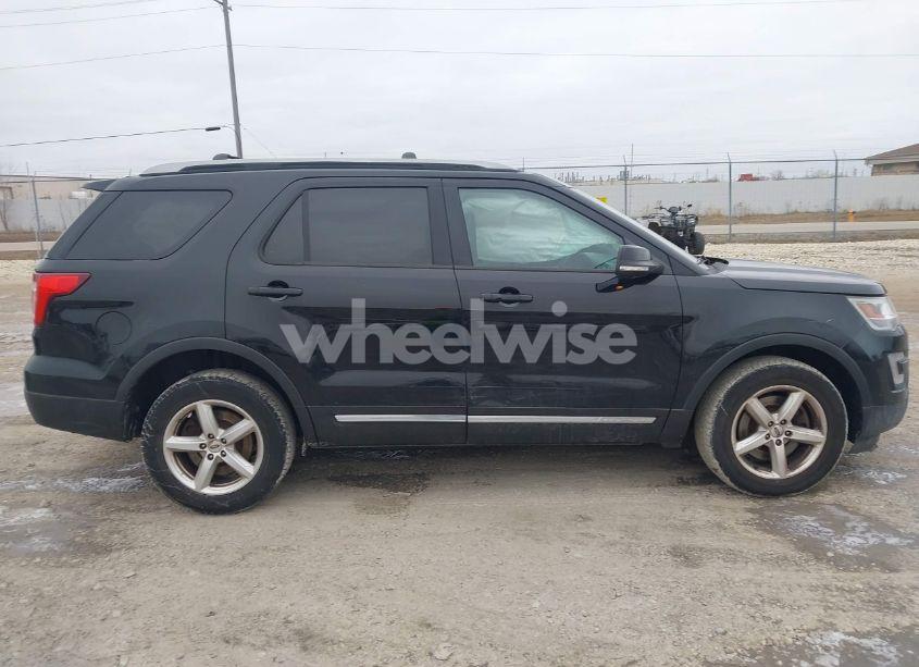 Photo 13 of 2016 Ford Explorer XLT (VIN 1FM5K8DHXGGD01127)