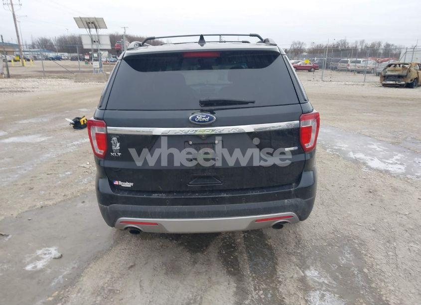 Photo 16 of 2016 Ford Explorer XLT (VIN 1FM5K8DHXGGD01127)