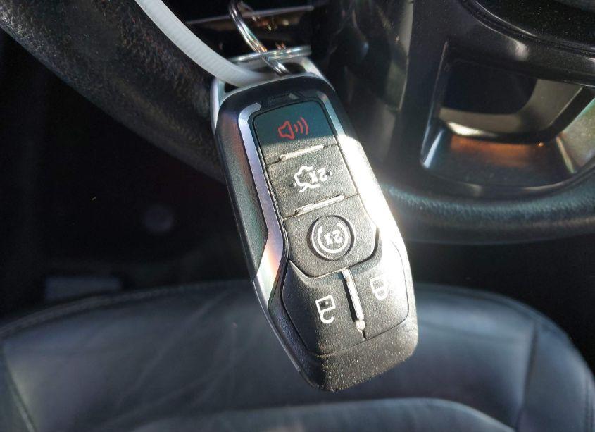 Photo 11 of 2017 Ford Explorer XLT (VIN 1FM5K8DHXHGA09897)