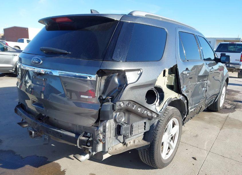 Photo 19 of 2017 Ford Explorer XLT (VIN 1FM5K8DHXHGA09897)