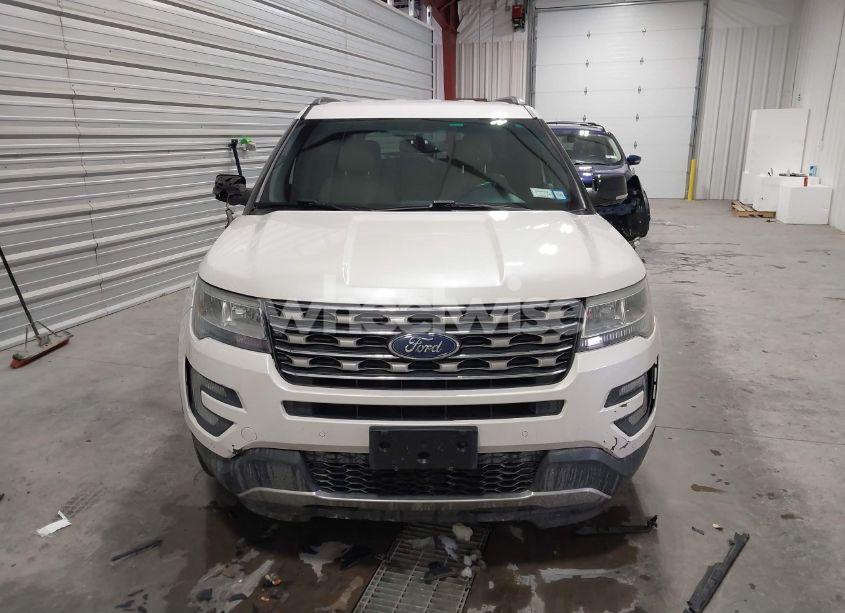 Photo 12 of 2017 Ford Explorer XLT (VIN 1FM5K8DHXHGB03049)