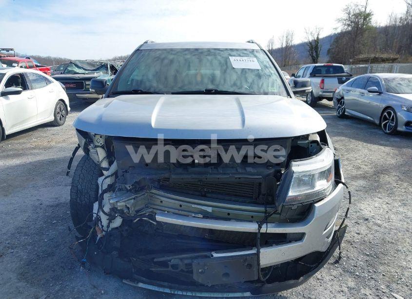 Photo 13 of 2017 Ford Explorer XLT (VIN 1FM5K8DHXHGE31698)