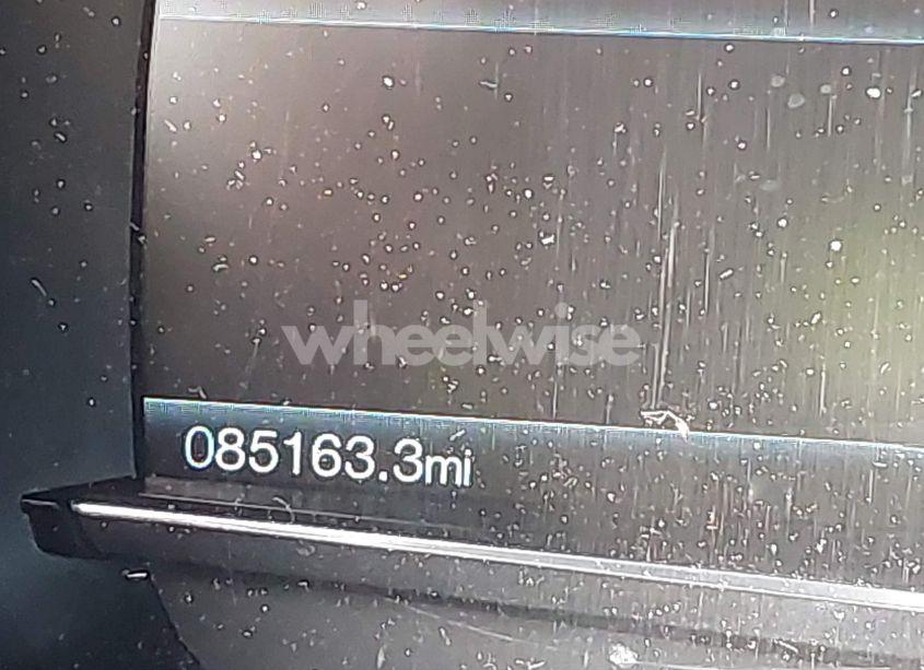 Photo 16 of 2017 Ford Explorer XLT (VIN 1FM5K8DHXHGE31698)