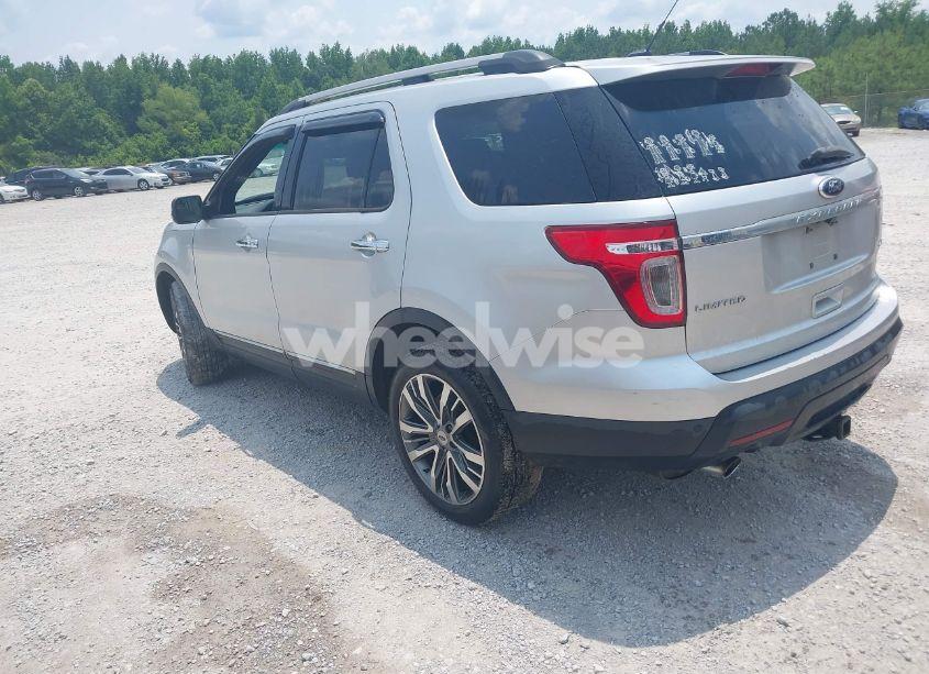 Photo 3 of 2014 Ford Explorer LIMITED (VIN 1FM5K8F80EGB28017)