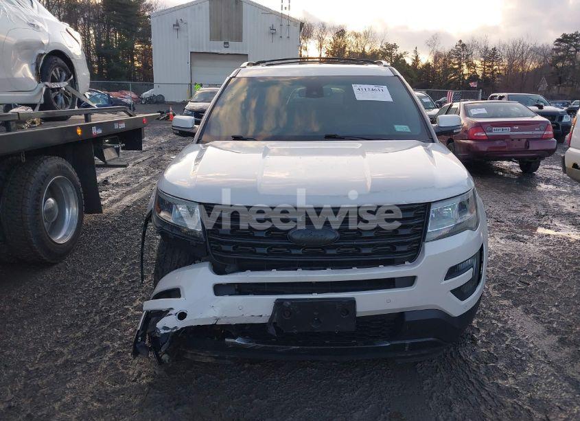 Photo 12 of 2016 Ford Explorer LIMITED (VIN 1FM5K8F80GGA53869)