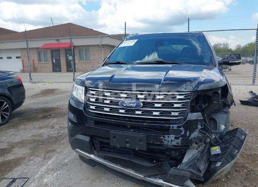 Photo 12 of 2016 Ford Explorer LIMITED (VIN 1FM5K8F80GGB38503)