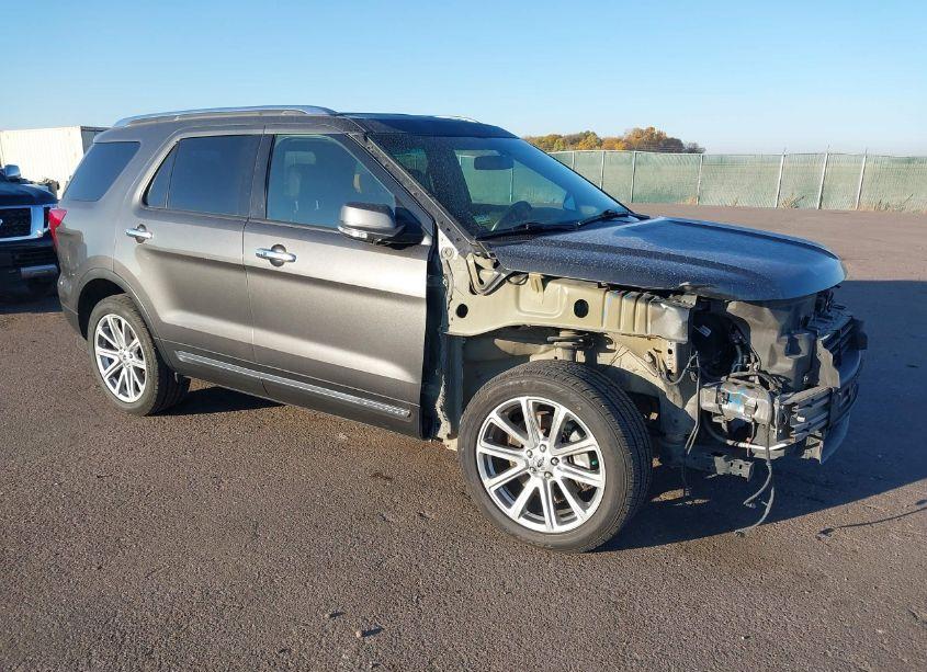 2016 Ford Explorer LIMITED (VIN 1FM5K8F80GGB43247) main photo