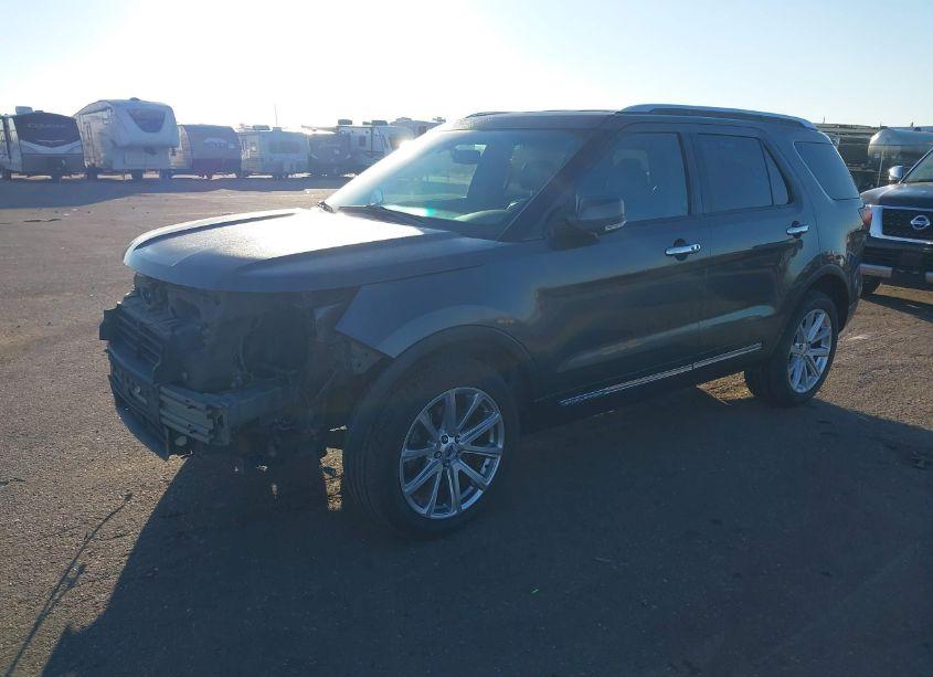 Photo 2 of 2016 Ford Explorer LIMITED (VIN 1FM5K8F80GGB43247)