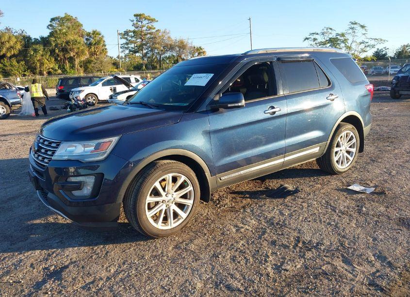 Photo 2 of 2016 Ford Explorer LIMITED (VIN 1FM5K8F80GGB90732)