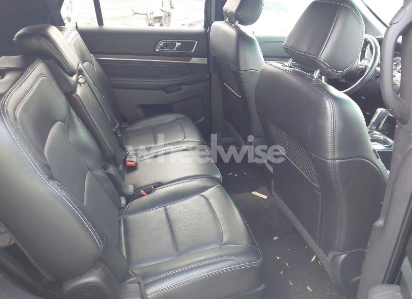 Photo 8 of 2016 Ford Explorer LIMITED (VIN 1FM5K8F80GGC50198)