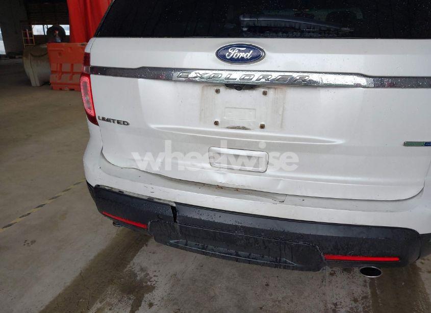 Photo 6 of 2013 Ford Explorer LIMITED (VIN 1FM5K8F81DGA08306)