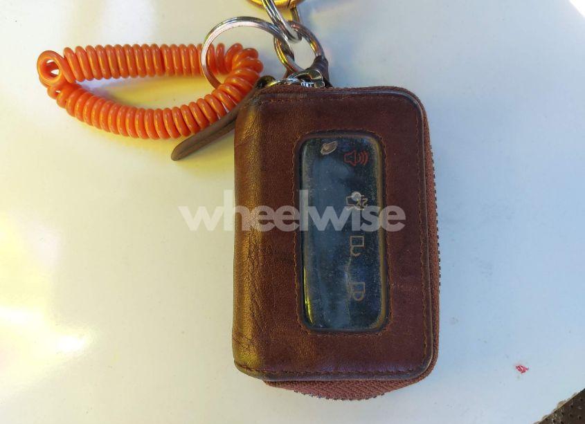 Photo 11 of 2013 Ford Explorer LIMITED (VIN 1FM5K8F81DGA23954)