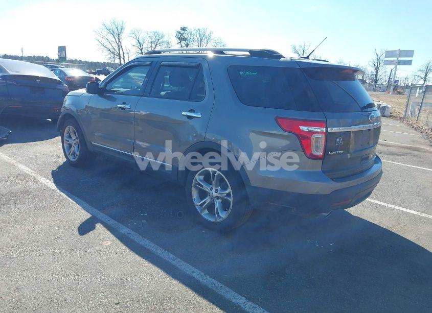 Photo 3 of 2013 Ford Explorer LIMITED (VIN 1FM5K8F81DGA23954)