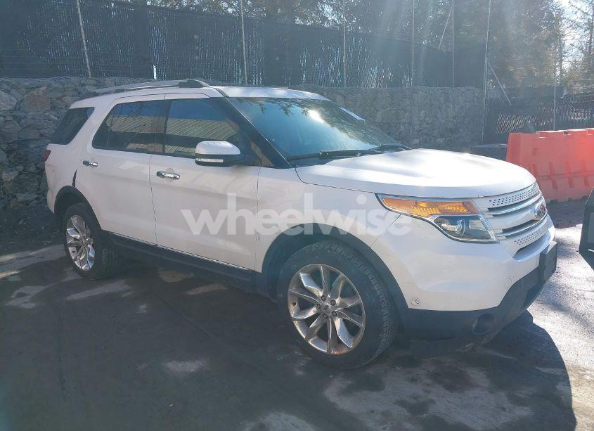 2014 Ford Explorer LIMITED (VIN 1FM5K8F81EGA40643) main photo