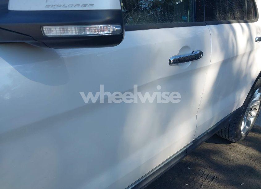 Photo 17 of 2014 Ford Explorer LIMITED (VIN 1FM5K8F81EGA40643)