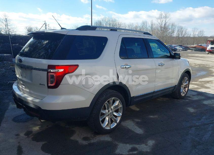 Photo 4 of 2014 Ford Explorer LIMITED (VIN 1FM5K8F81EGA40643)