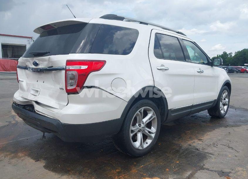 Photo 4 of 2015 Ford Explorer LIMITED (VIN 1FM5K8F81FGB72125)