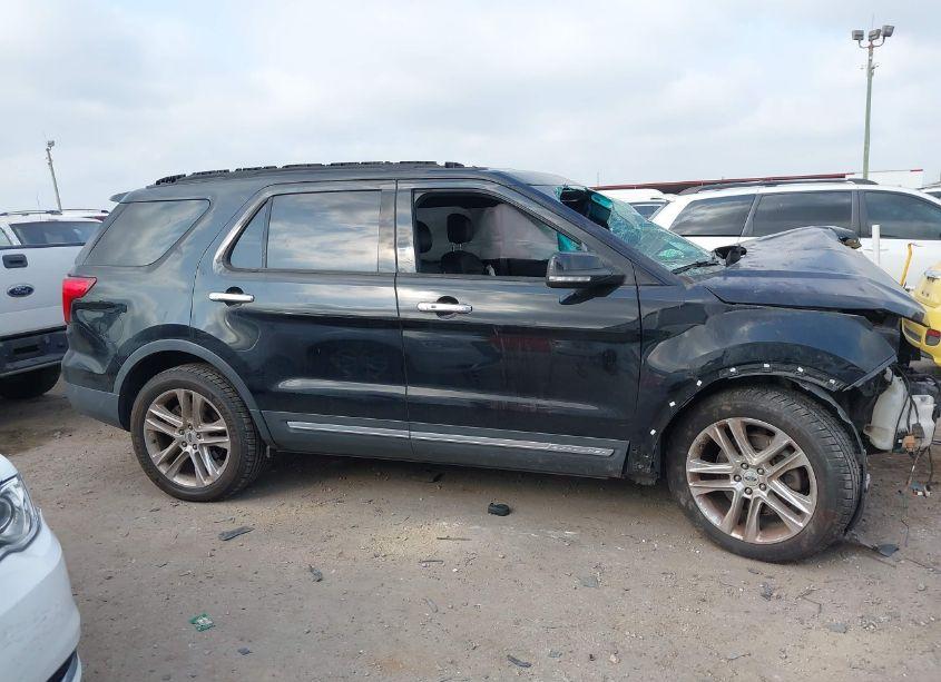 Photo 12 of 2016 Ford Explorer LIMITED (VIN 1FM5K8F81GGA59793)