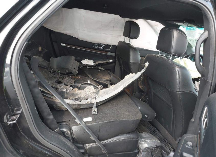 Photo 8 of 2016 Ford Explorer LIMITED (VIN 1FM5K8F81GGA59793)