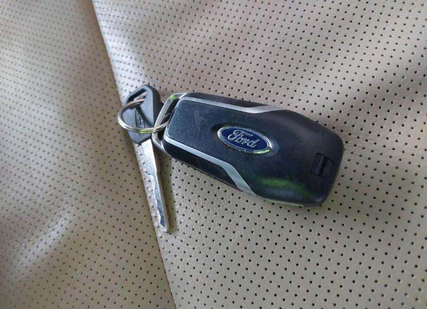 Photo 11 of 2016 Ford Explorer LIMITED (VIN 1FM5K8F81GGC47598)