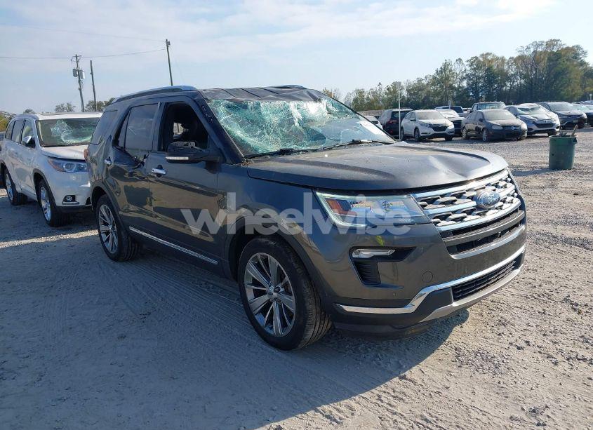 2018 Ford Explorer LIMITED (VIN 1FM5K8F81JGA70882) main photo