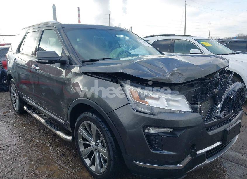2018 Ford Explorer LIMITED (VIN 1FM5K8F81JGA85155) main photo
