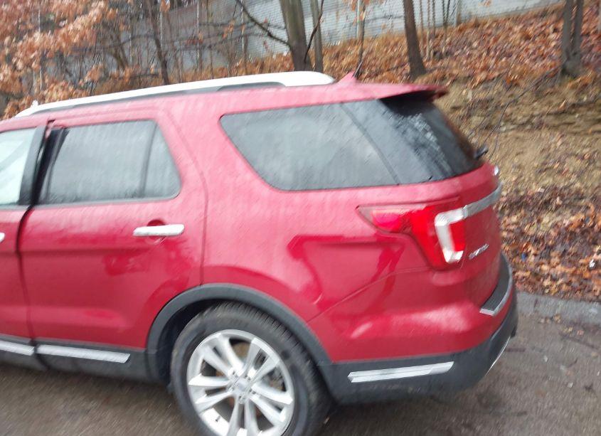 Photo 12 of 2018 Ford Explorer LIMITED (VIN 1FM5K8F81JGC83279)