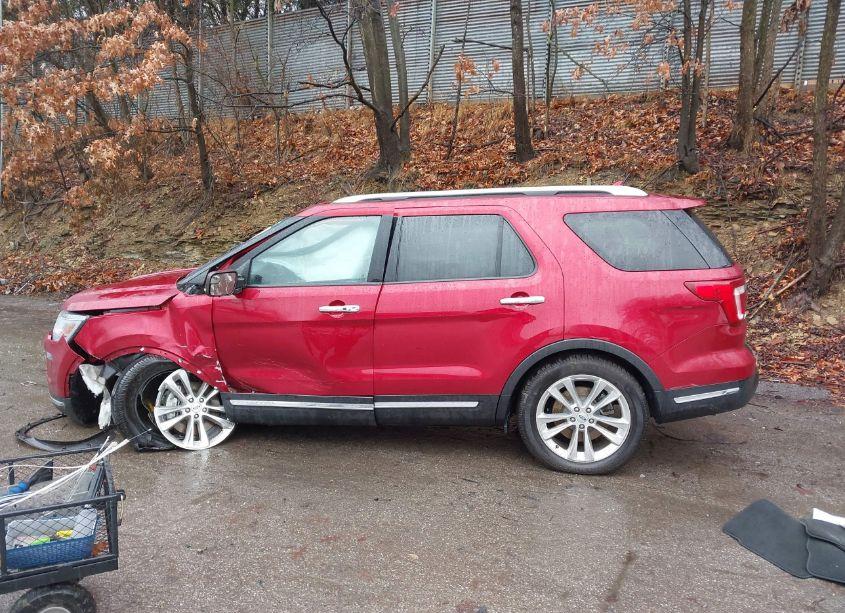 Photo 15 of 2018 Ford Explorer LIMITED (VIN 1FM5K8F81JGC83279)