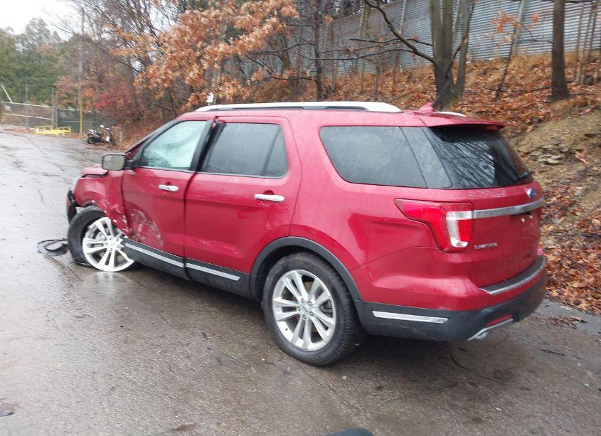 Photo 3 of 2018 Ford Explorer LIMITED (VIN 1FM5K8F81JGC83279)