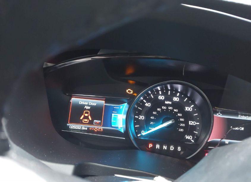 Photo 7 of 2018 Ford Explorer LIMITED (VIN 1FM5K8F81JGC83279)