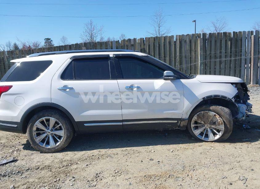 Photo 14 of 2019 Ford Explorer LIMITED (VIN 1FM5K8F81KGB06071)