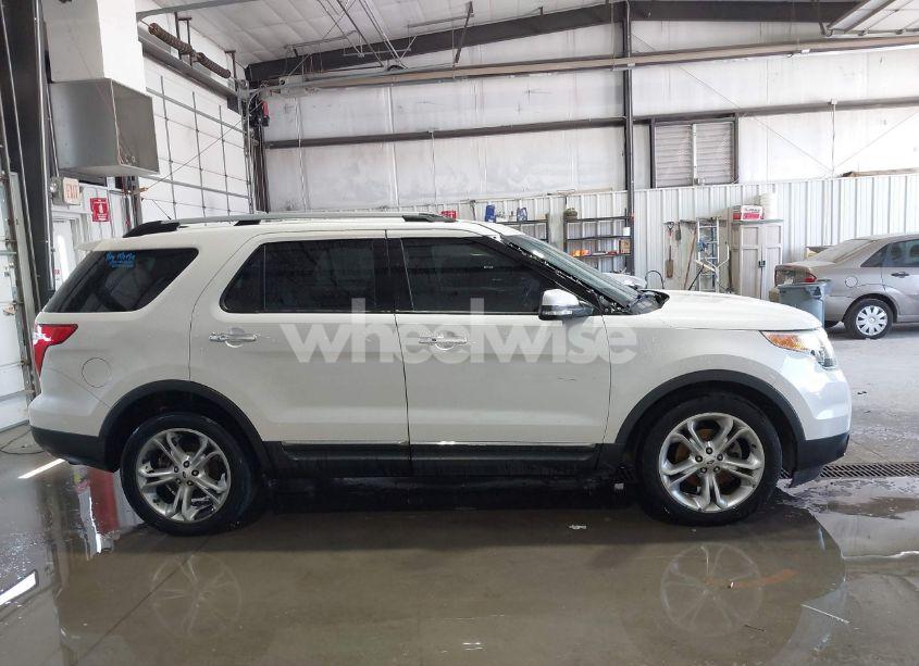 Photo 12 of 2013 Ford Explorer LIMITED (VIN 1FM5K8F82DGA83709)