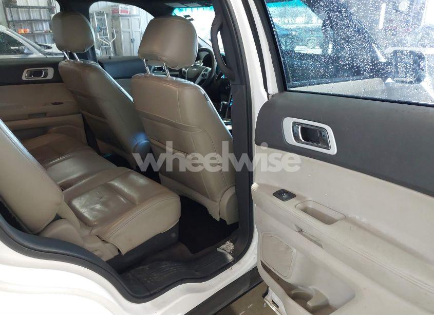 Photo 7 of 2013 Ford Explorer LIMITED (VIN 1FM5K8F82DGA83709)