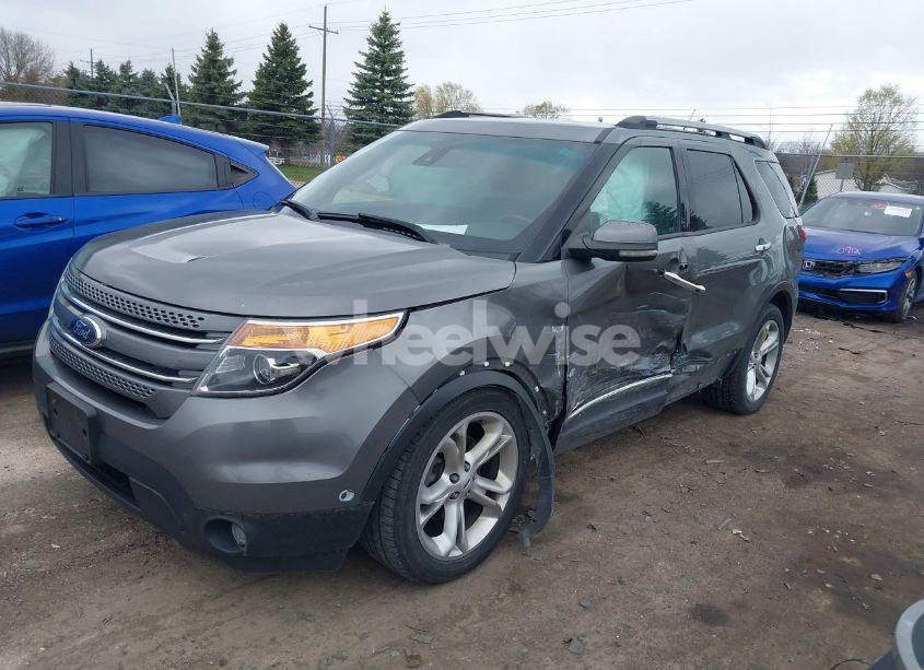 Photo 2 of 2013 Ford Explorer LIMITED (VIN 1FM5K8F82DGB12786)