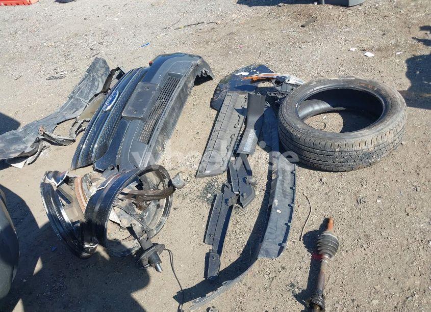 Photo 18 of 2015 Ford Explorer LIMITED (VIN 1FM5K8F82FGA11752)