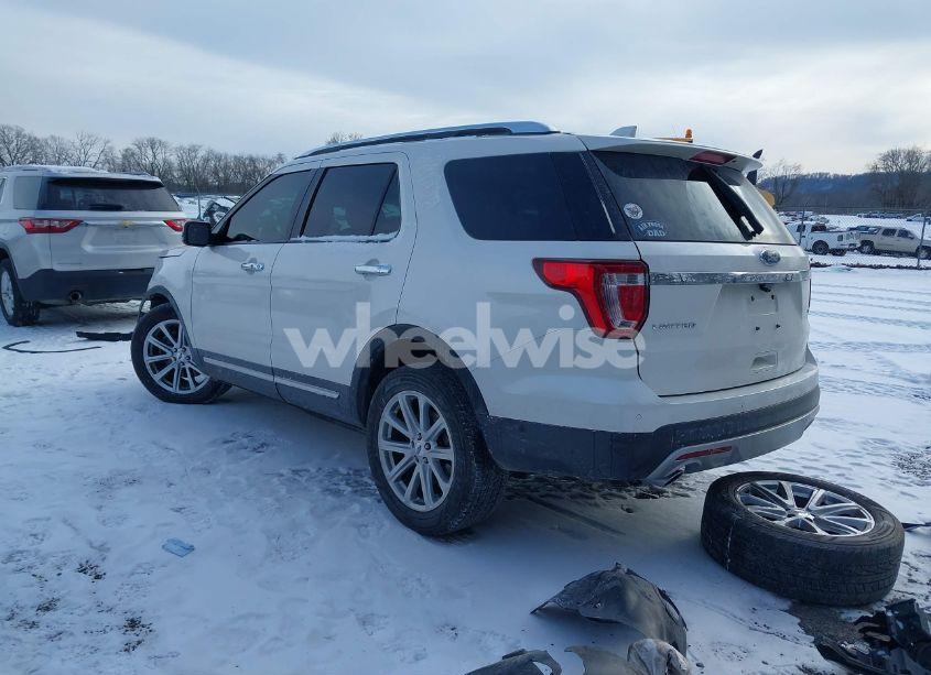 Photo 3 of 2016 Ford Explorer LIMITED (VIN 1FM5K8F82GGC65074)