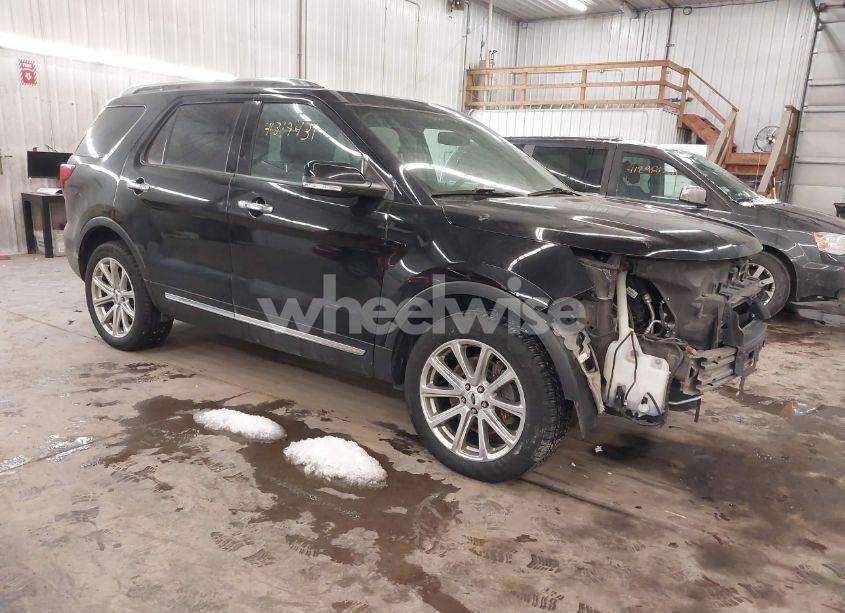 2017 Ford Explorer LIMITED (VIN 1FM5K8F82HGC06334) main photo