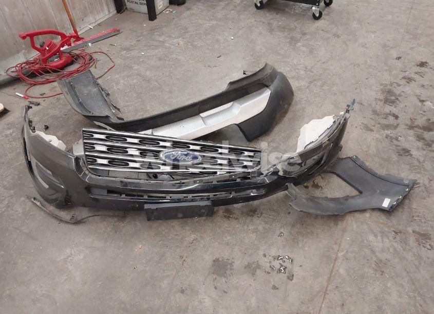 Photo 12 of 2017 Ford Explorer LIMITED (VIN 1FM5K8F82HGC06334)