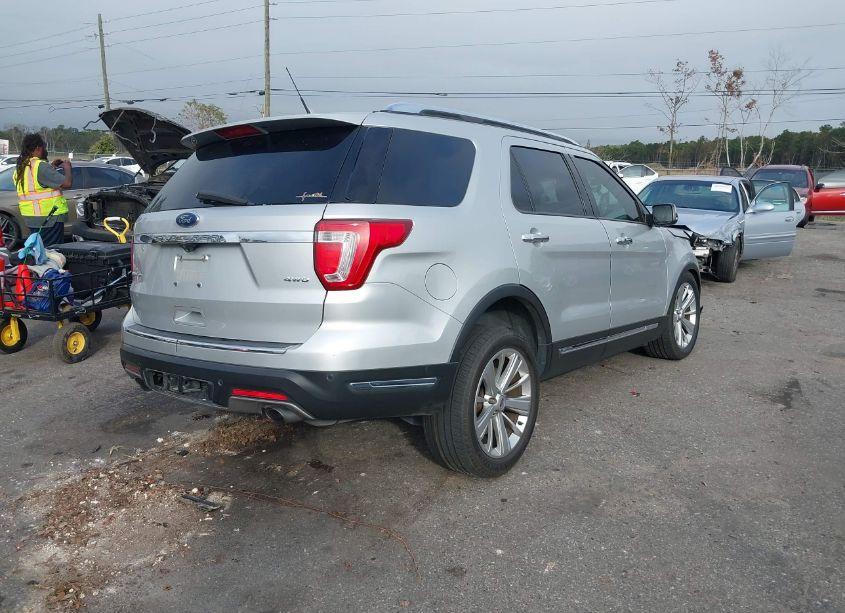 Photo 4 of 2019 Ford Explorer LIMITED (VIN 1FM5K8F82KGB17323)