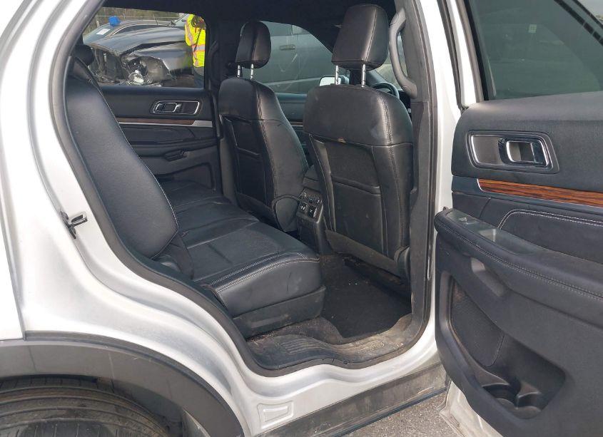 Photo 8 of 2019 Ford Explorer LIMITED (VIN 1FM5K8F82KGB17323)