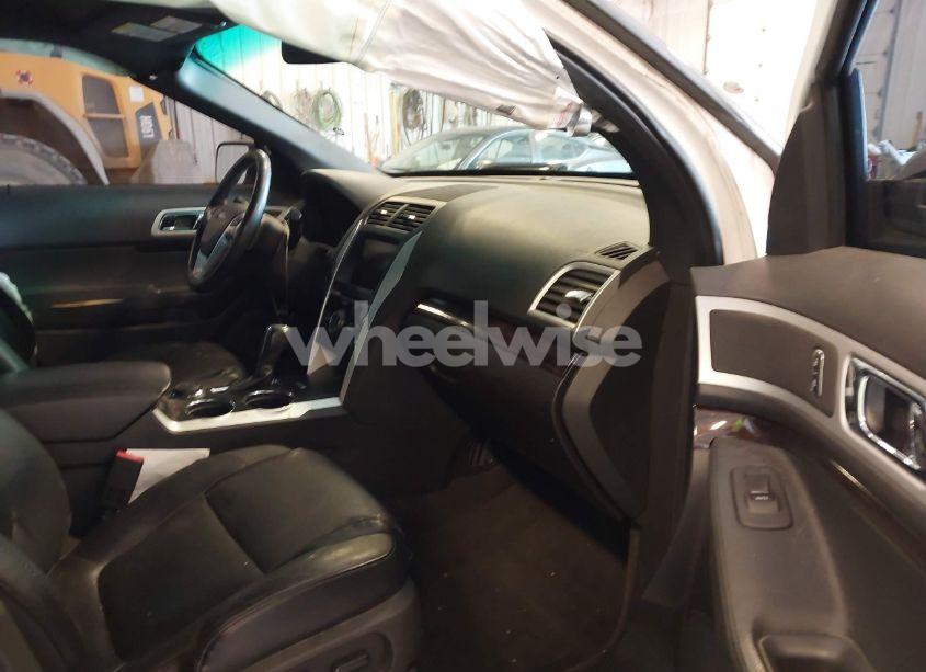 Photo 5 of 2013 Ford Explorer LIMITED (VIN 1FM5K8F83DGA09392)