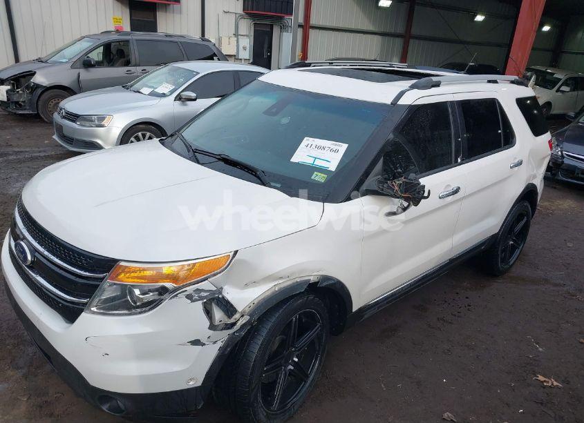 Photo 6 of 2013 Ford Explorer LIMITED (VIN 1FM5K8F83DGA79717)